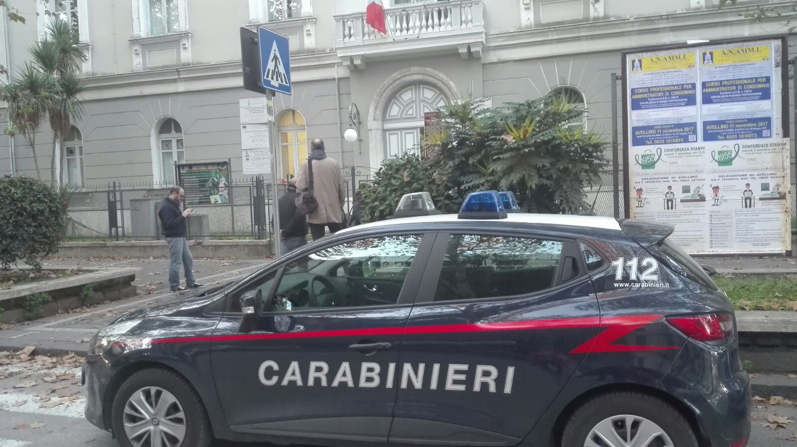 Avellino| Carabinieri alla scuola media Solimena