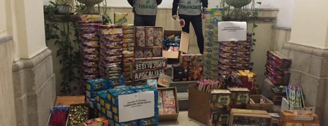 Benevento| Natale, la Finanza sequestra 300.000 fuochi pirotecnici