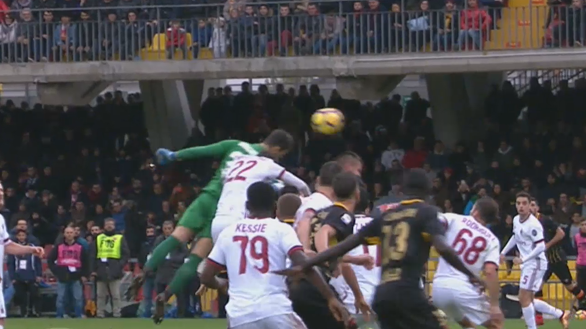 Benevento-Milan: 2-2. Il portiere eroe del primo punto giallorosso