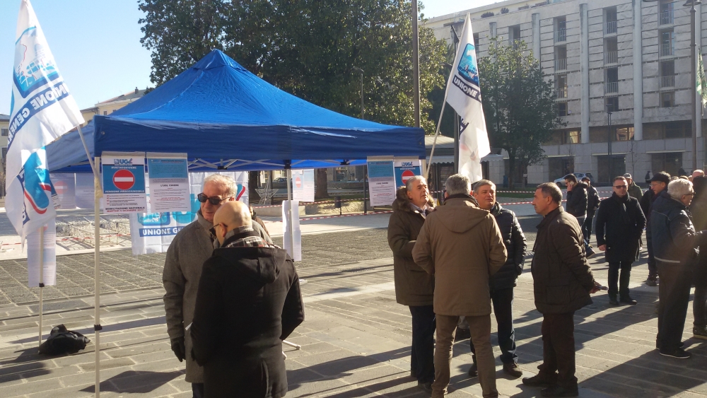 Avellino| Ugl in piazza per le pensioni