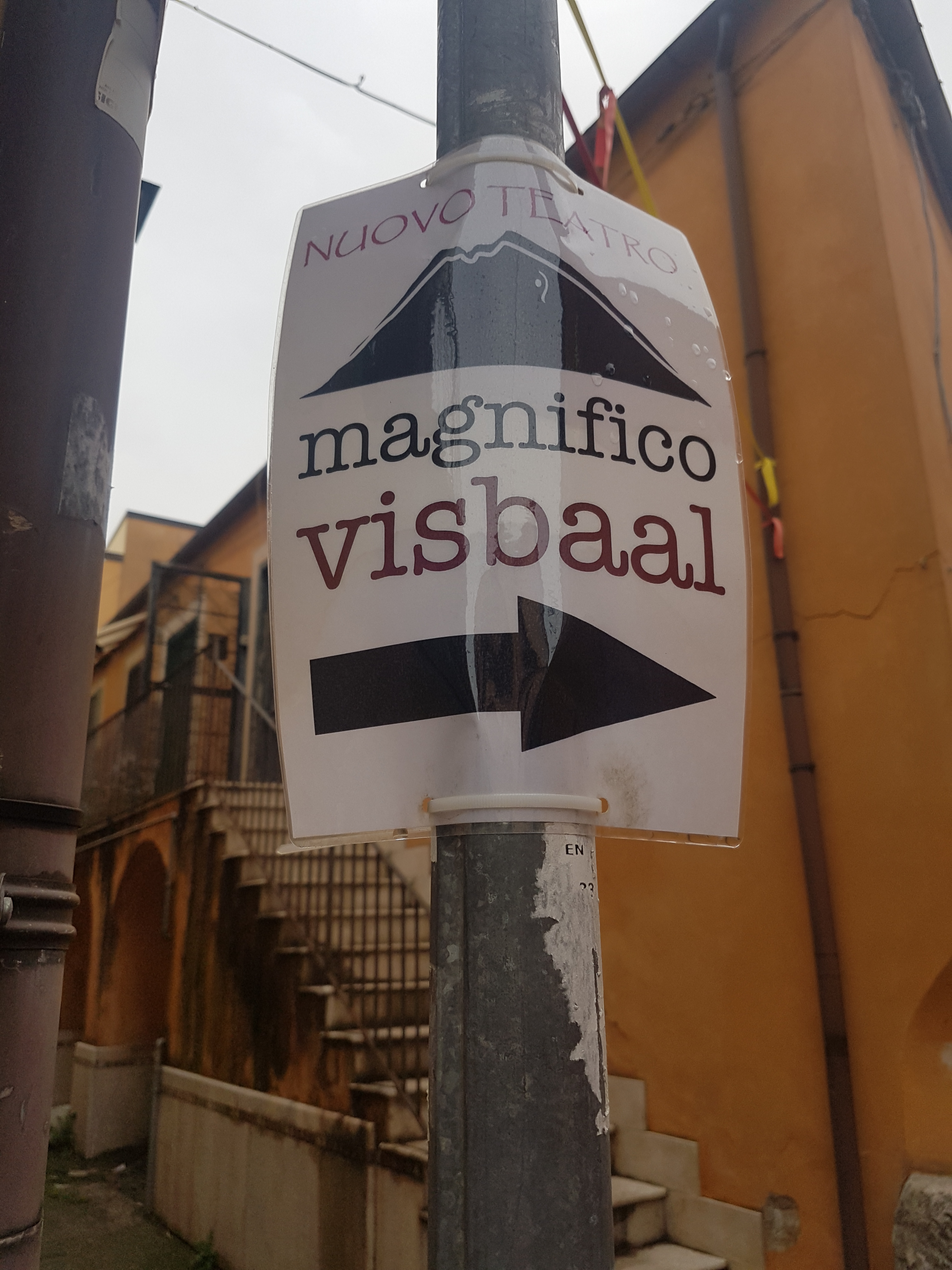 Benevento| Al Magnifico Visbaal in scena “Esiti”