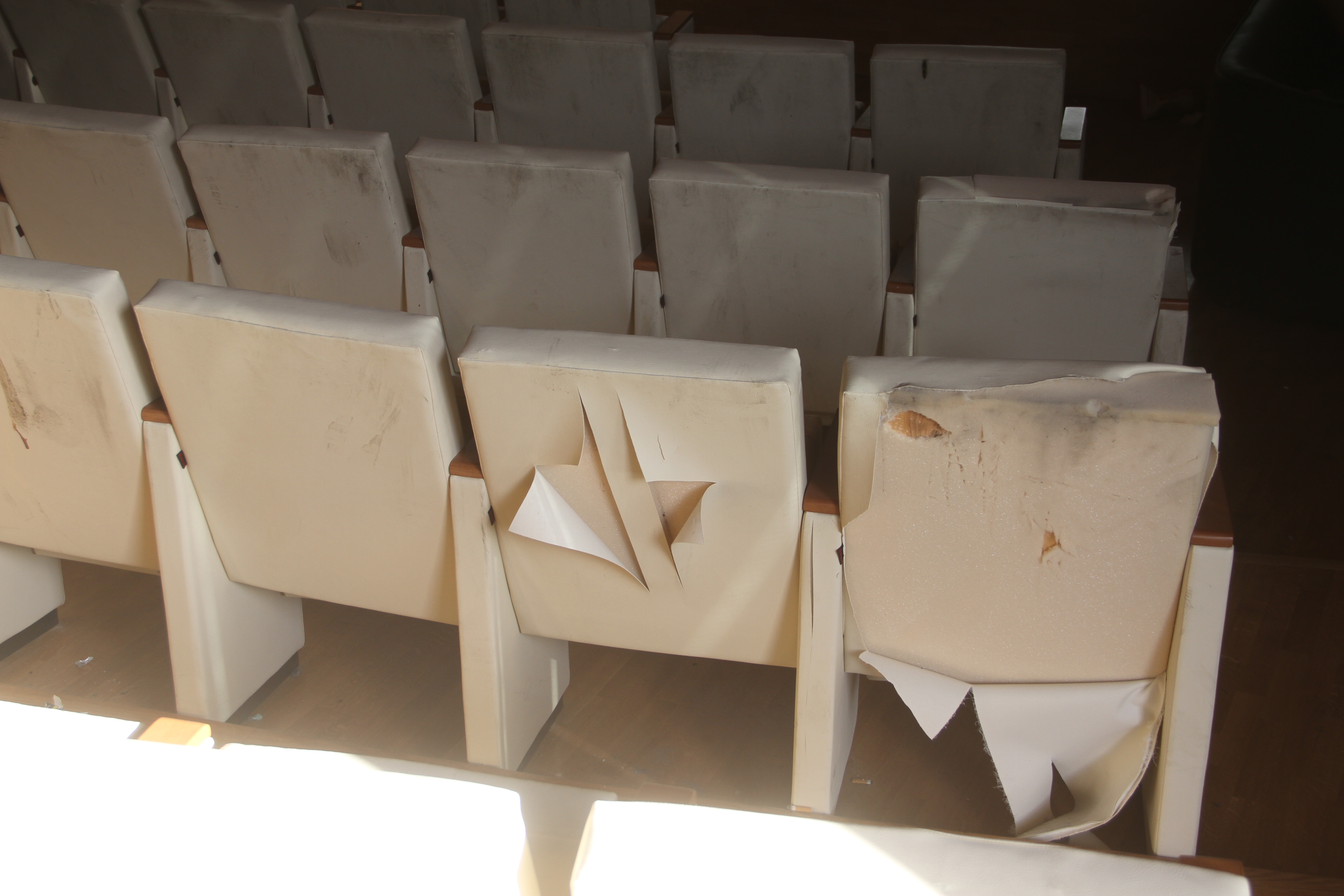 Benevento| Spina verde vandalizzata, Assemblea Popolare: “la colpa è di Mastella e della sua giunta”