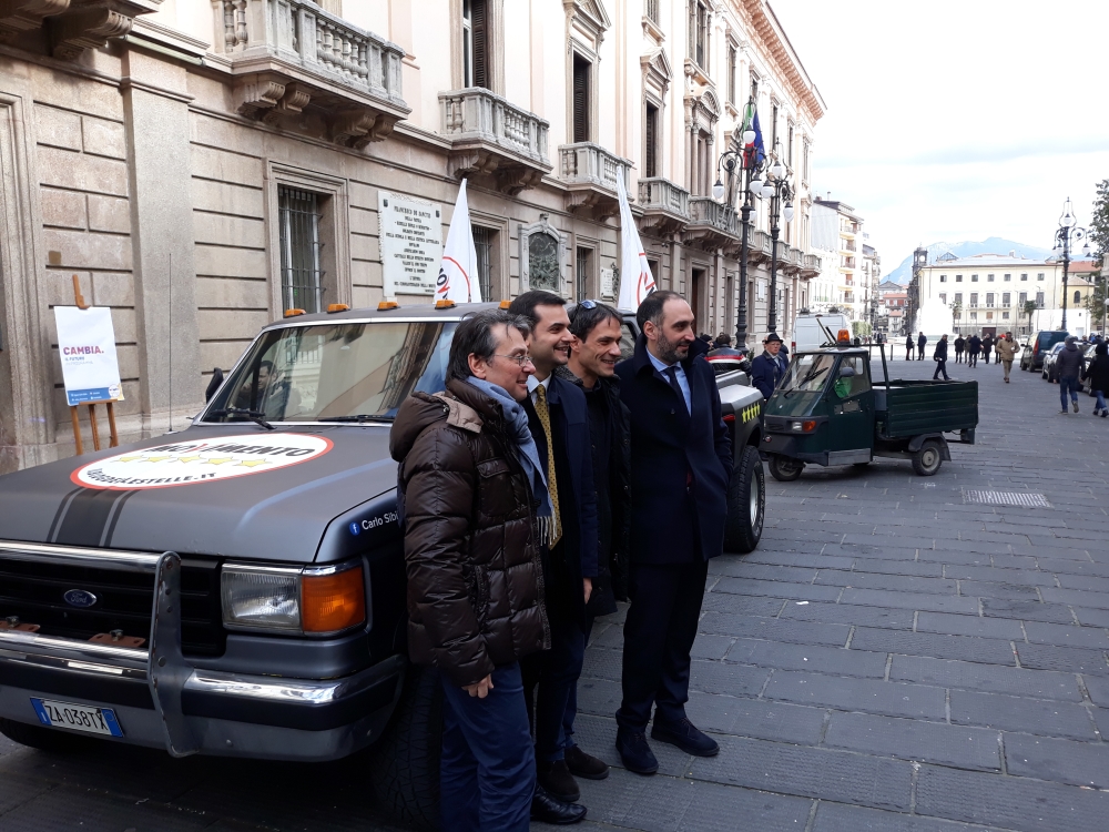 Avellino| Paladelmauro negato: protesta M5S