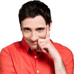 Benevento| “GiovediAmoci”, appuntamento con il comico D’Ausilio e lo spettacolo “Napolentoni”