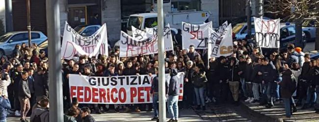 Avellino| Corteo in città per Federico: no alla violenza