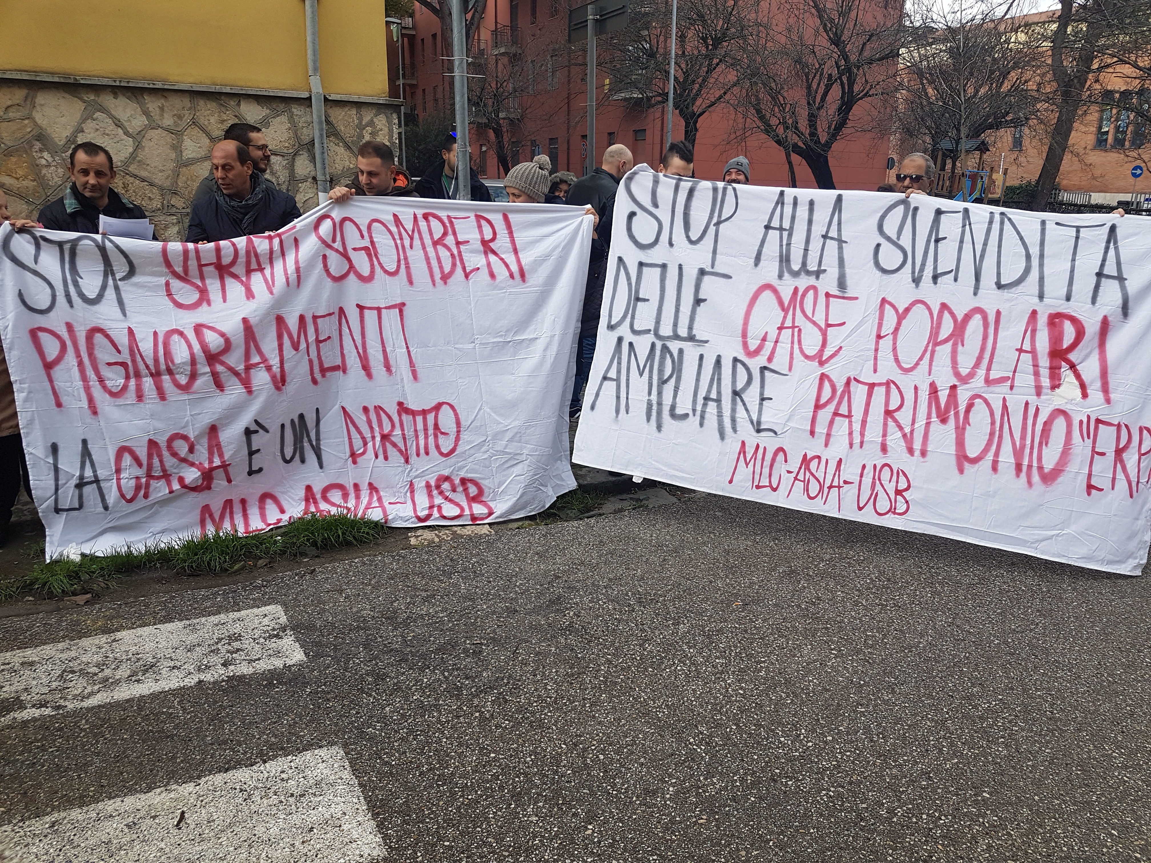 Benevento| Piano nazionale Edilizia Pubblica: Lotta per la Casa, presidio dinanzi lo IACP