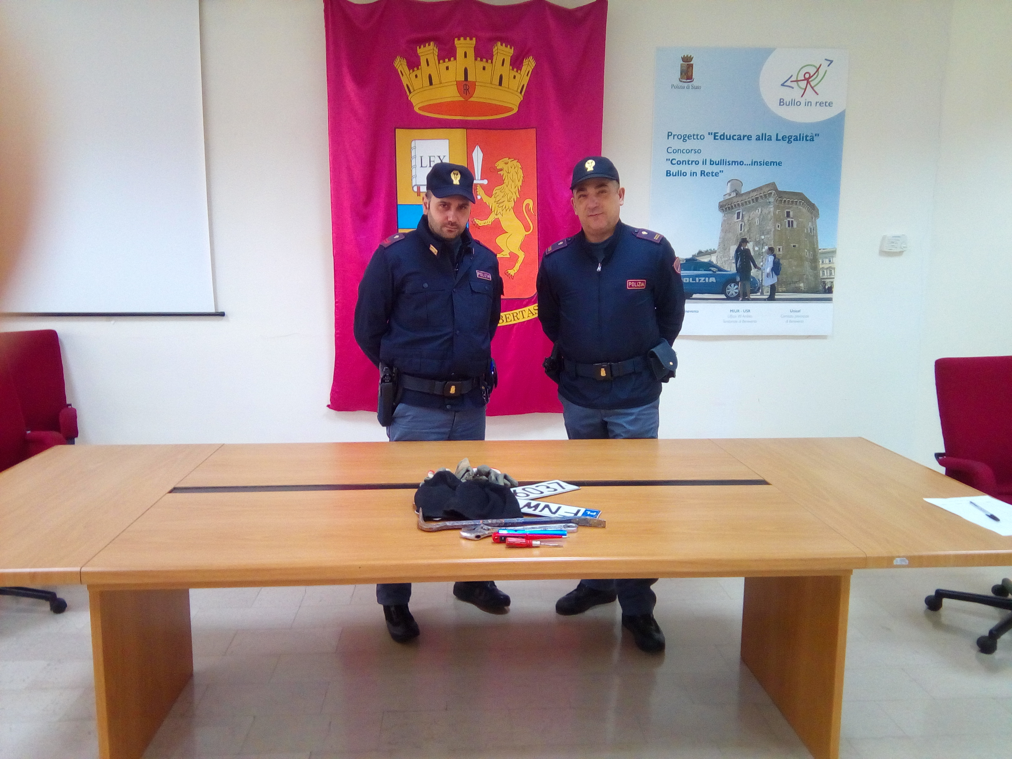 Benevento| Polizia: beccati due ladri d’appartamento