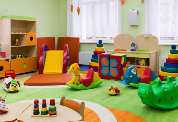 Benevento, maltrattamenti in asilo: divieto di dimora per cinque insegnanti