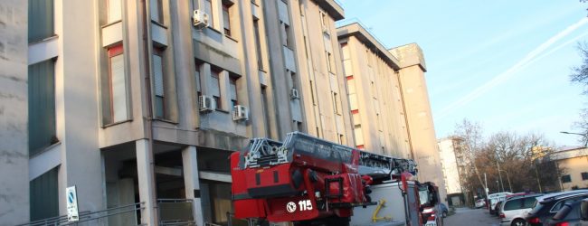 Benevento| Fiamme nel padiglione del Rummo. Aperta inchiesta
