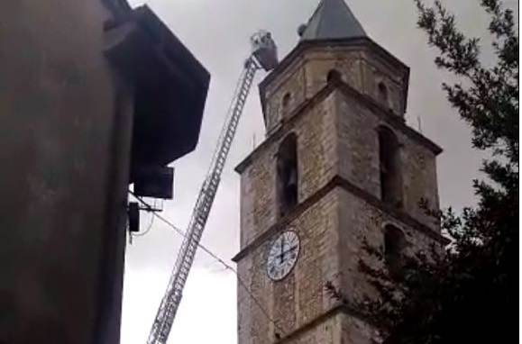 Colle Sannita| Campanile messo in sicurezza dai Vigili Del Fuoco