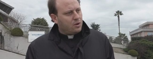 Esorcismi e violenze,Ordine dei Giornalisti Campania,sospende Don Michele Barone