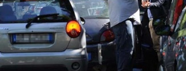 Avellino| Pugno di ferro contro i parcheggiatori abusivi