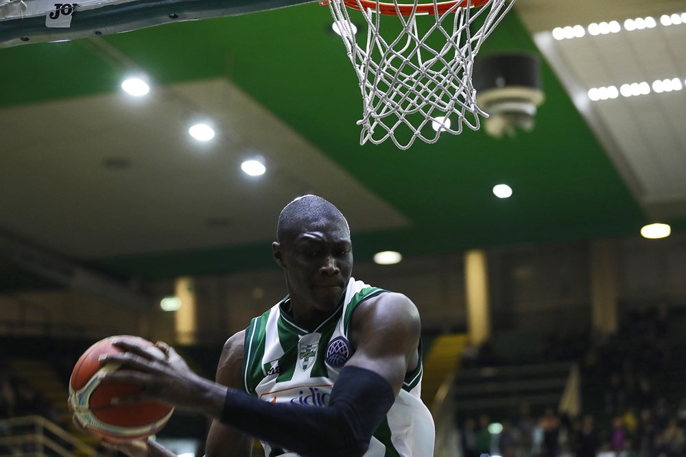 Basket| Sidigas, ok contro Aris ma qualificazione incerta
