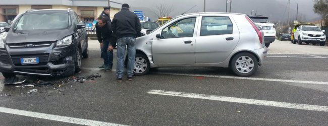 Incidente sull’Appia, tre feriti