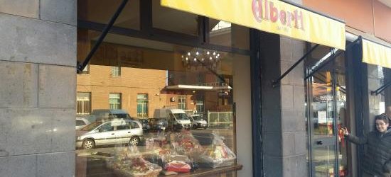 Benevento| Alcool e soldi,furto al negozio Strega