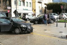 Benevento| Incidente tra due auto in piazza Castello