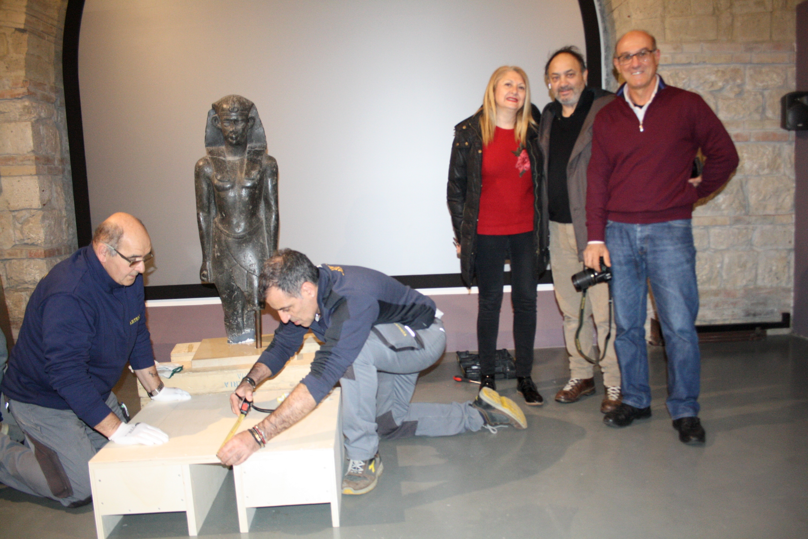 Benevento| La statua dell’imperatore romano Domiziano vola in California