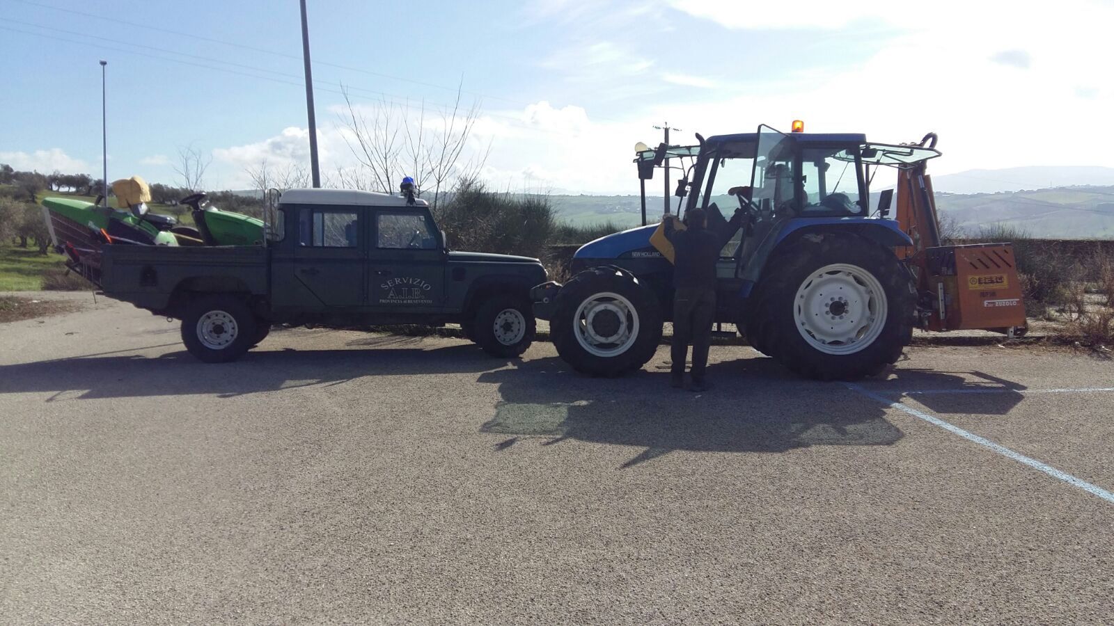 Pietrelcina| Arriva il Papa, operai della Provincia a lavoro