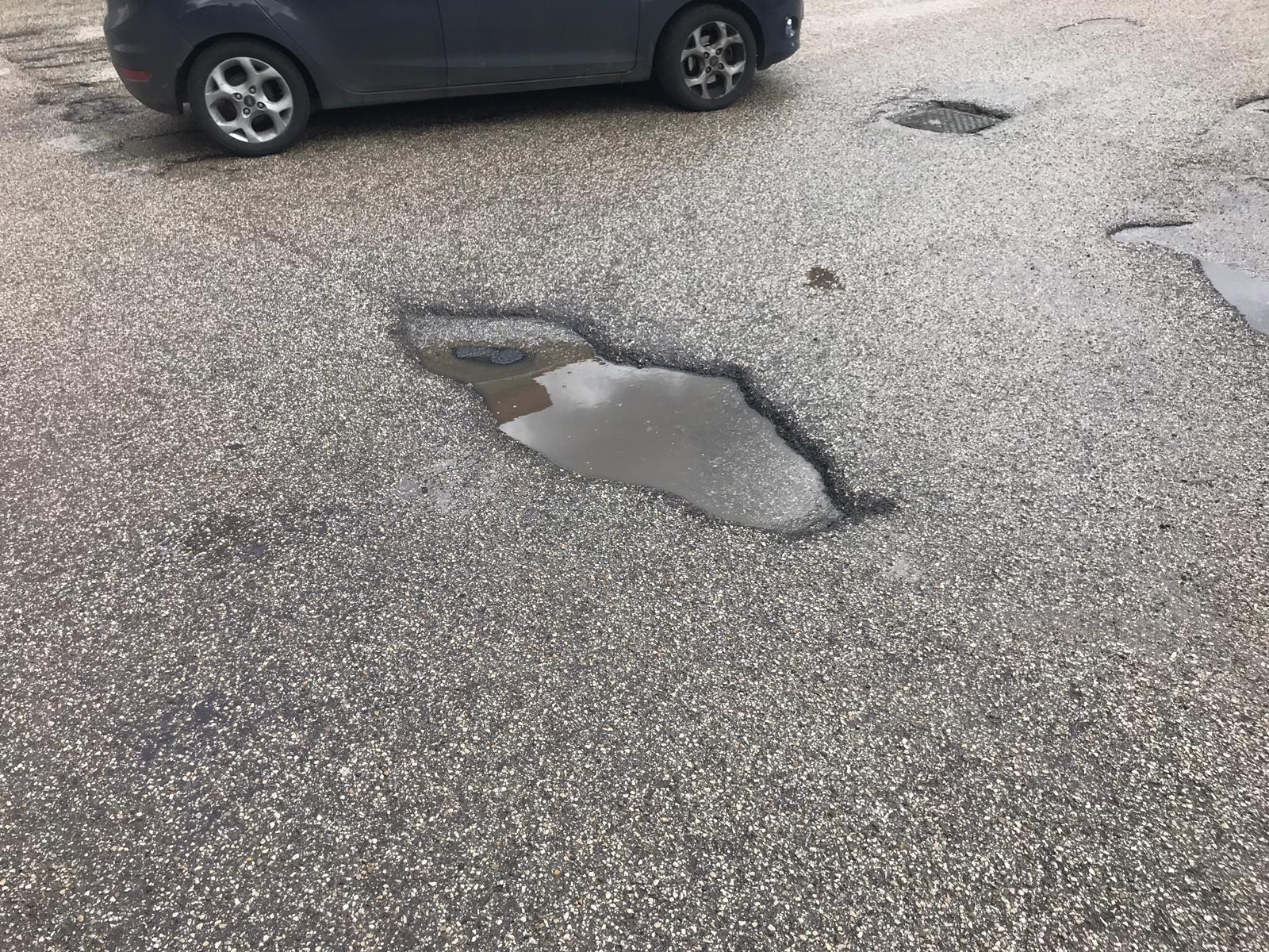 Benevento| Maltempo, dopo pioggia e neve strade “colabrodo”