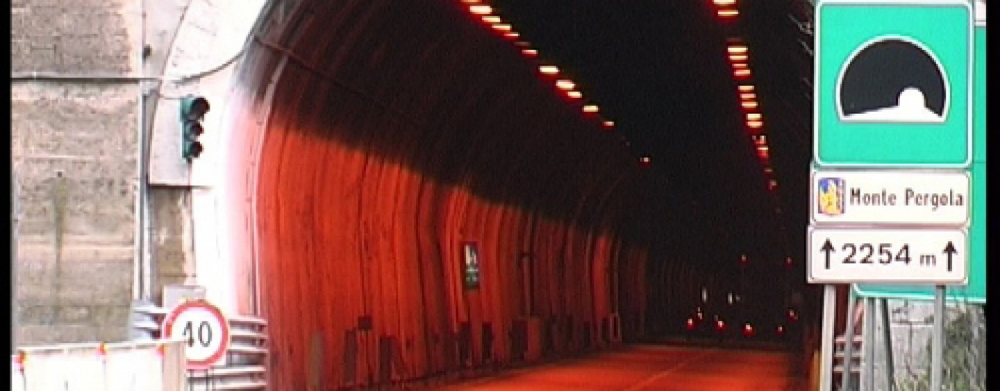 Solofra| Galleria: due settimane per l’apertura completa