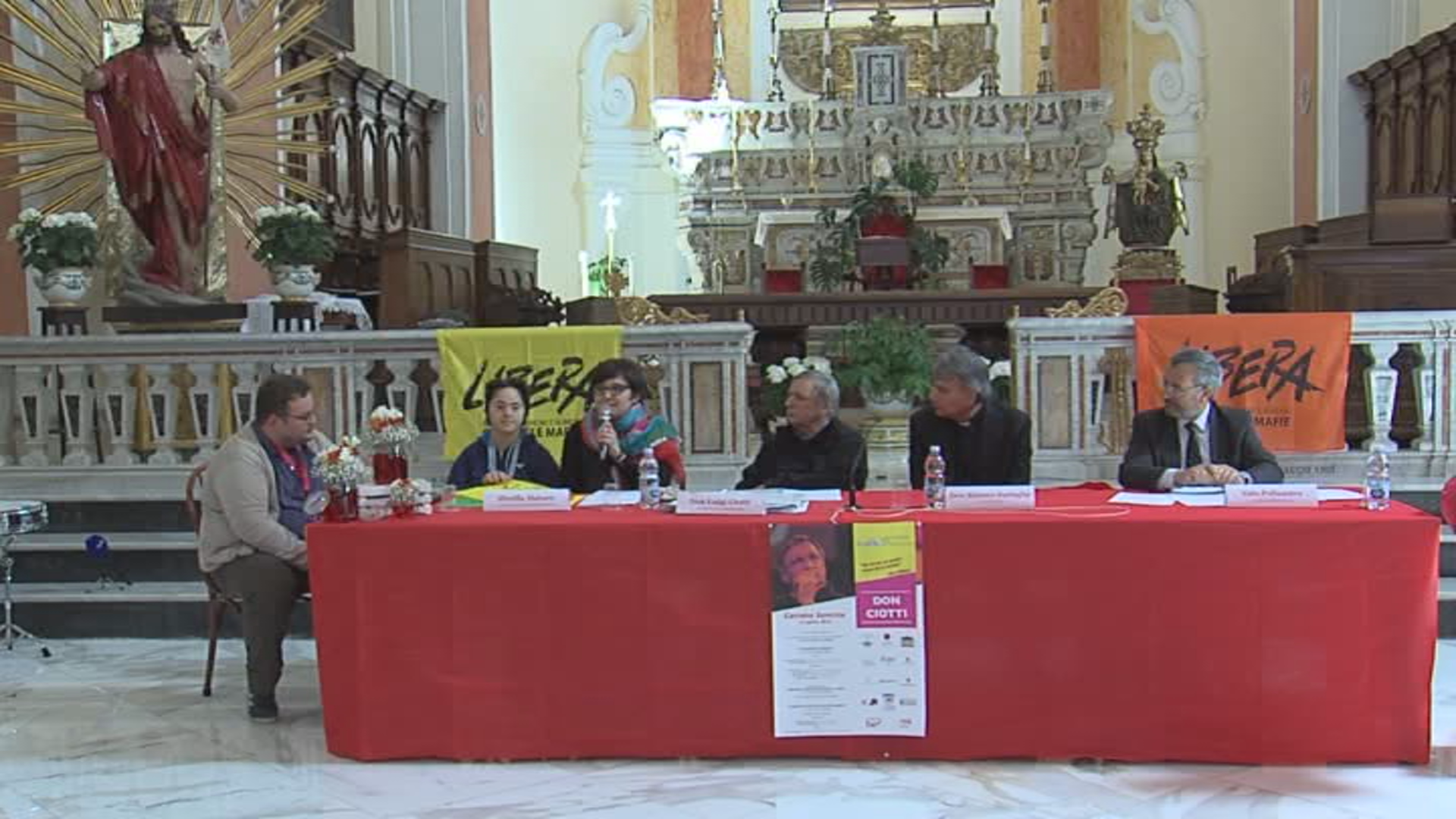 Cerreto Sannita| Don Luigi Ciotti ai giovani: “vivete la vita con gioia”