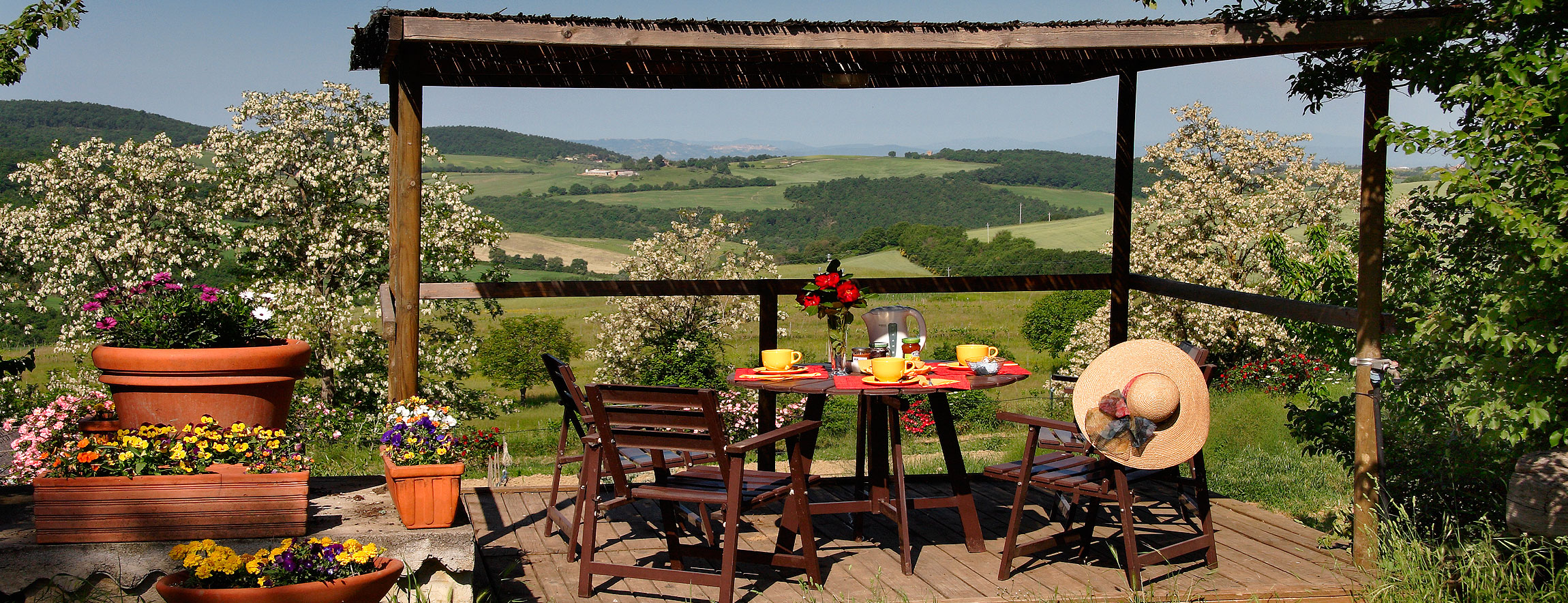 25 Aprile e 1 Maggio, è boom negli agriturismi