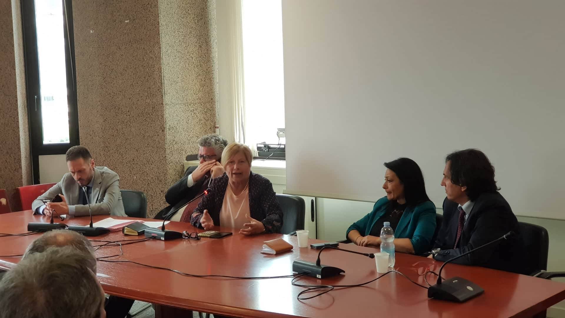 Ipercoop di Avellino, D’Amelio: “Assessori disponibili a seguire la vertenza”