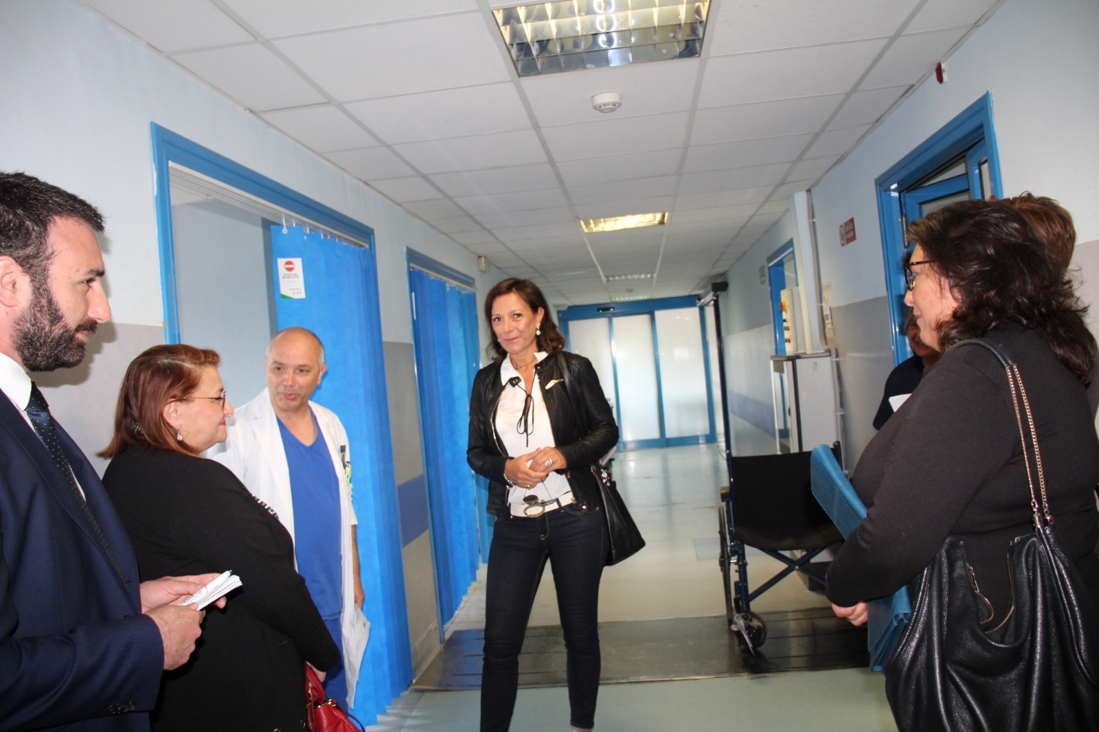 Benevento| Deputazione grillina al Rummo: “ospedale carente, piano regionale sbagliato”