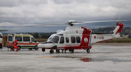 Forino| Bimba in mini moto contro un muro, è grave