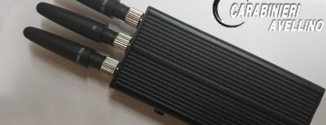 Lioni| Sopreso con un “jammer” nascosto nell’auto. Denunciato un 28enne