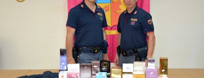 Benevento| Vendono profumi contraffatti, fermati e denunciati dalla Polizia