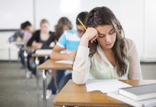 Al via la maturità 2018: Giorgio Bassani, De Gasperi, Moro e la bioetica per la prima prova