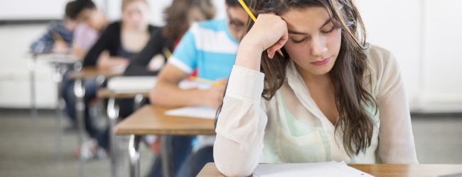 Al via la maturità 2018: Giorgio Bassani, De Gasperi, Moro e la bioetica per la prima prova