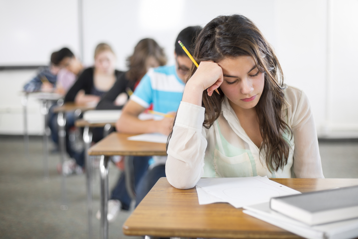 Al via la maturità 2018: Giorgio Bassani, De Gasperi, Moro e la bioetica per la prima prova