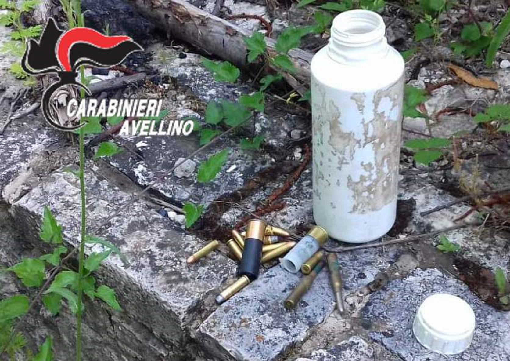 Controlli straordinari dei Carabinieri con l’ausilio dell’elicottero