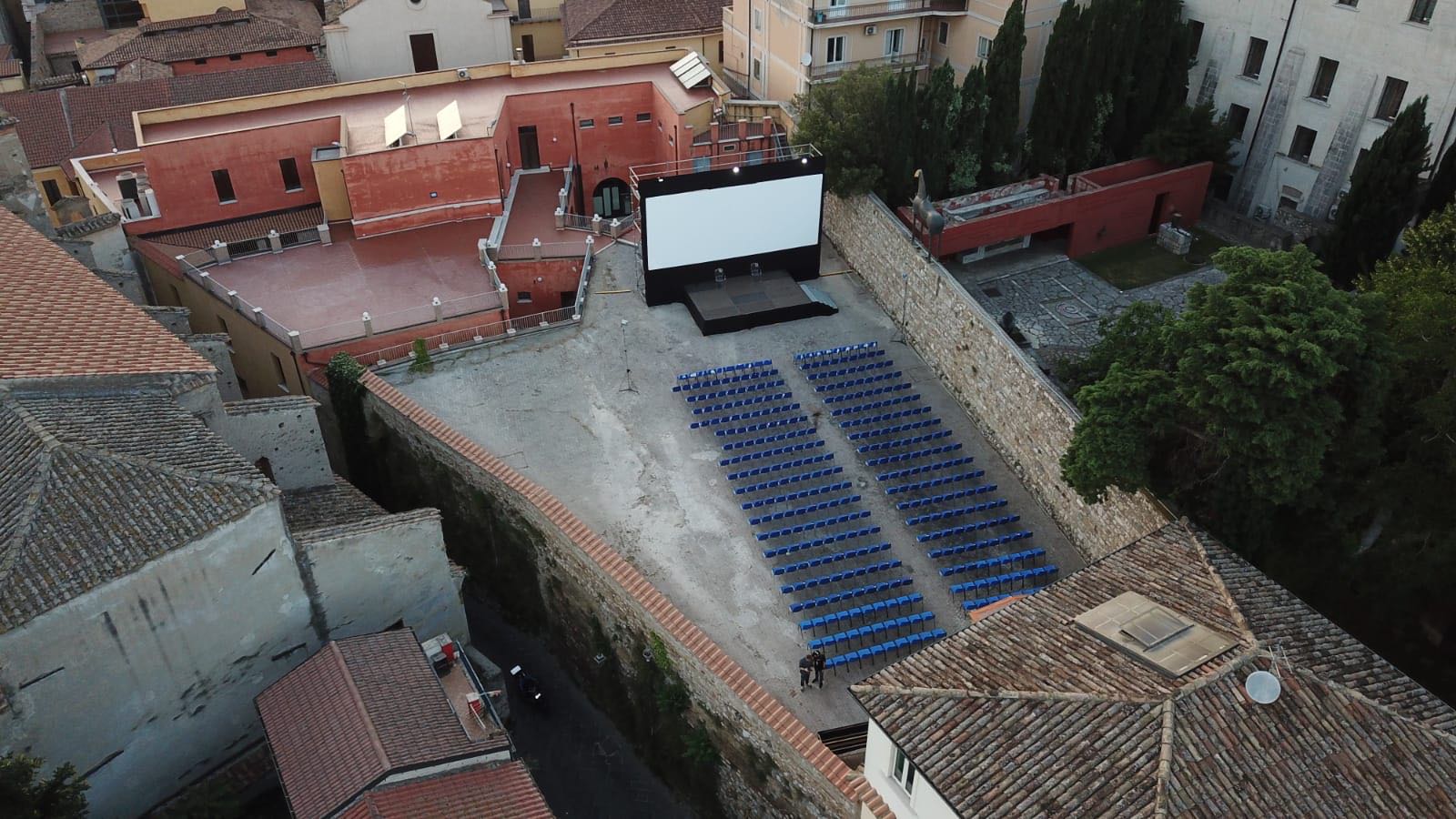 Benevento| All’Hortus Conclusus con “Cinema sotto le stelle”