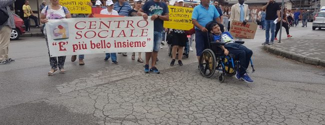 Benevento| Lettera delle famiglie del centro disabili: “in attesa dei voucher continuiamo la battaglia”