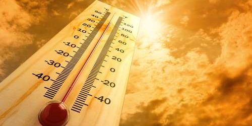 Da domani fino a mercoledi allerta per ondata di calore: previste temperature oltre i 40 gradi