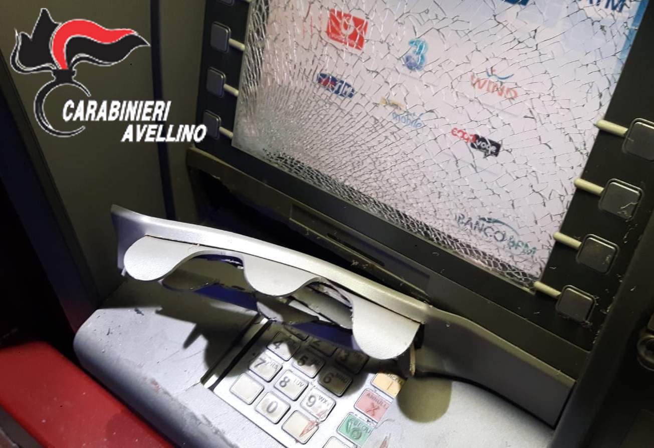 Tentato furto alla Banca Popolare di Novara