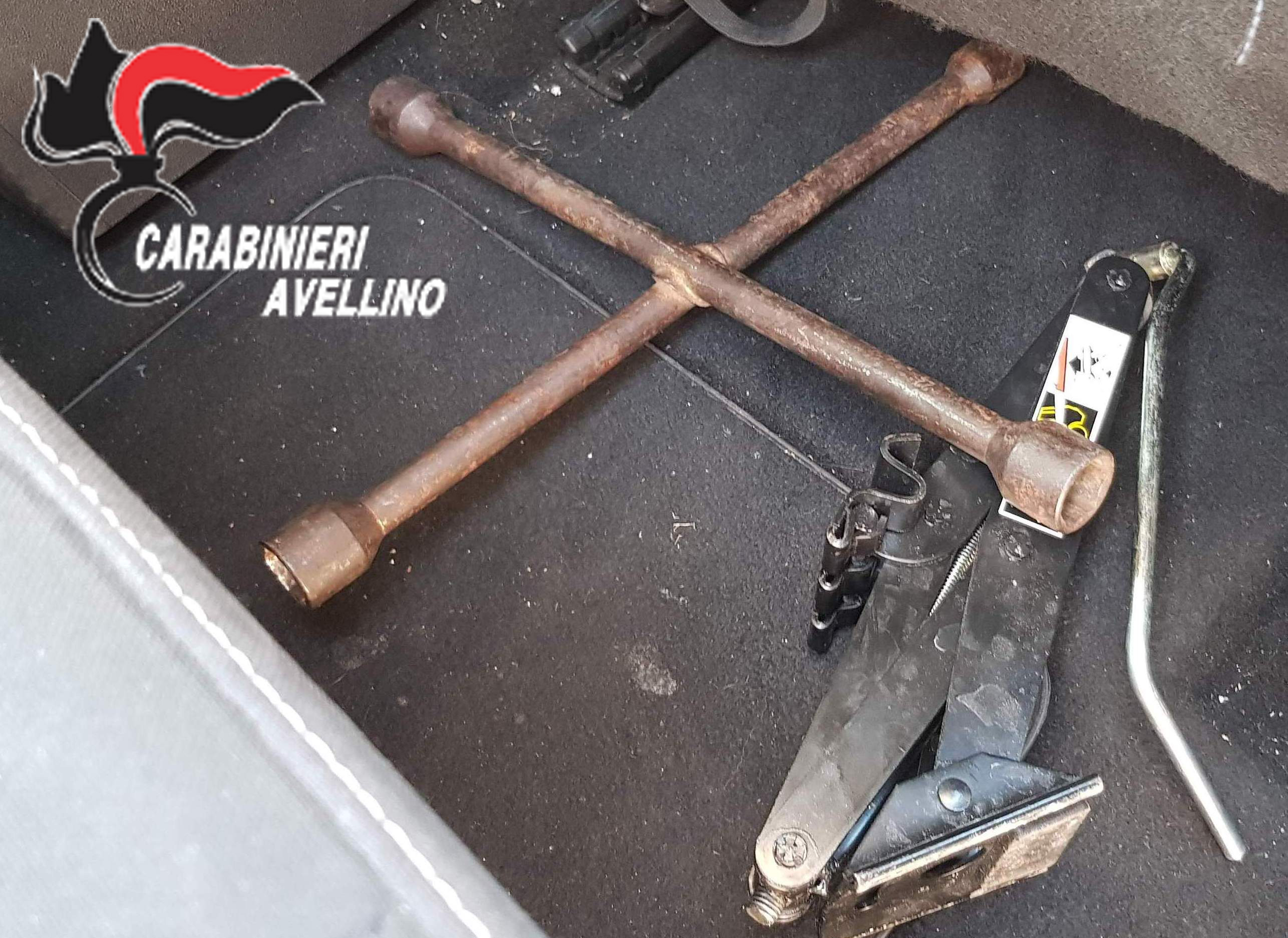 Avellino| In città per commettere furti, arrestati due pregiudicati di Secondigliano