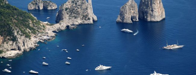 Incidente in mare a Capri, due feriti. Grave lo skipper originario di Avellino