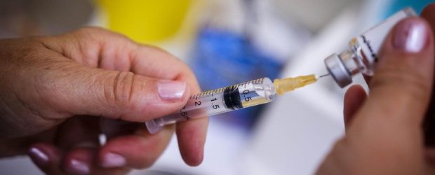 Vaccini: per l’iscrizione a scuola basta l’autocertificazione