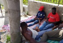 Castelvenere| Migranti in Sit-in: “vogliamo restare qui”