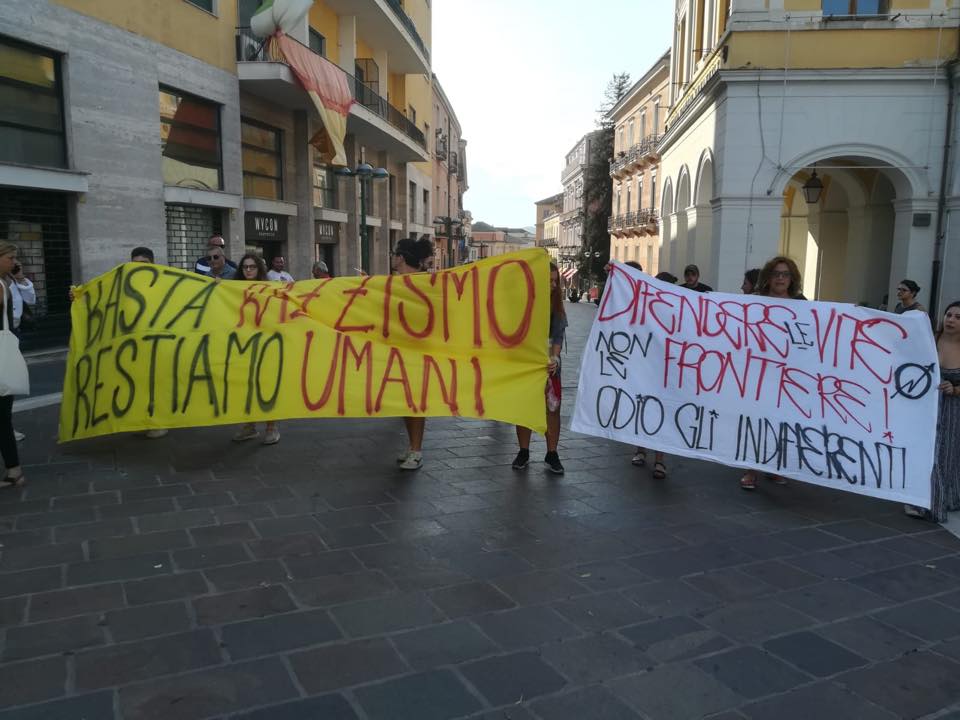 Benevento| Indagini su manifestazione Diciotti, DemA esprime solidarietà