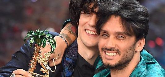 “SiAmo Pratola Serra”: chi pagherà il concerto di Fabrizio Moro?