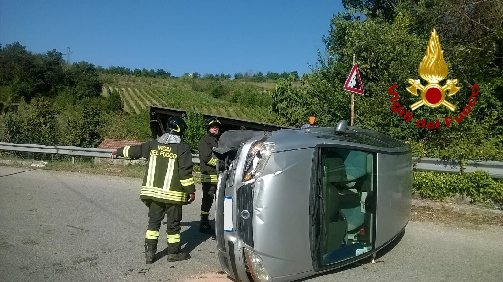 Santa Paolina| Auto si ribalta, conducente ferito trasportato d’urgenza al “Moscati”
