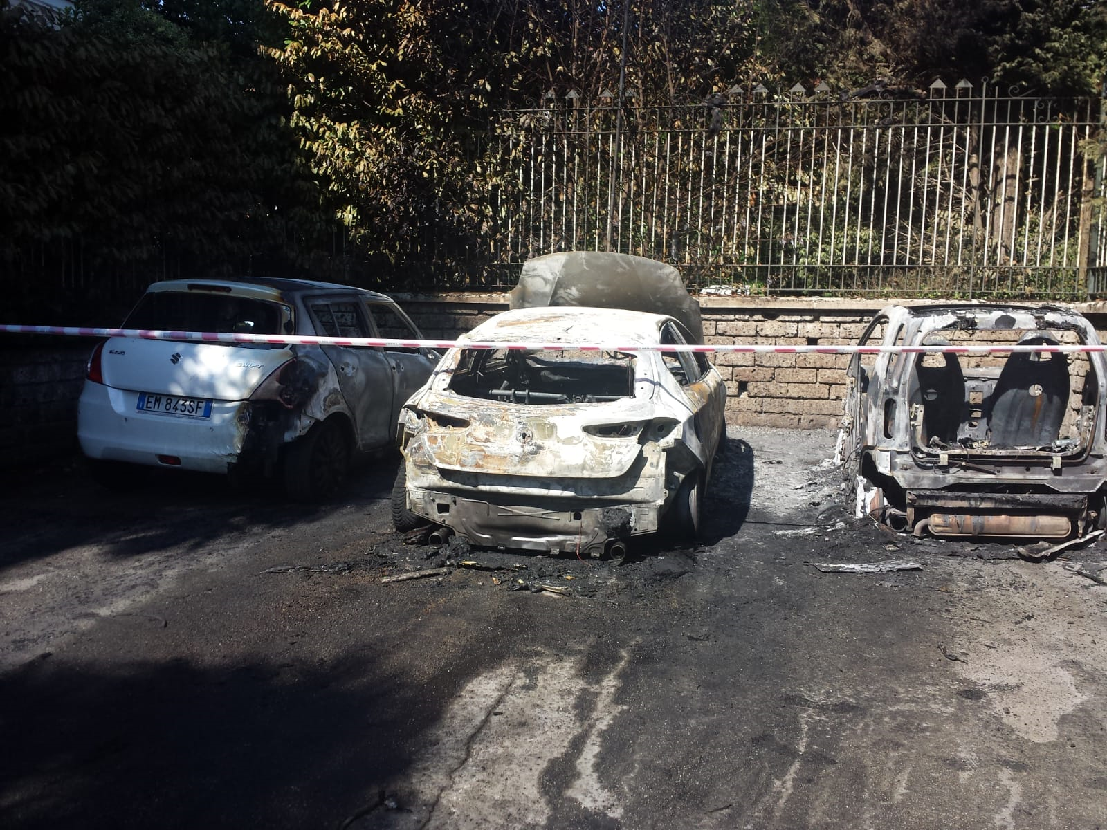 Avellino| In fiamme l’auto di Morano e due vetture vicine: è un atto intimidatorio