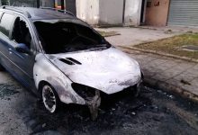 A fuoco auto in via Don Emilio Matarazzo