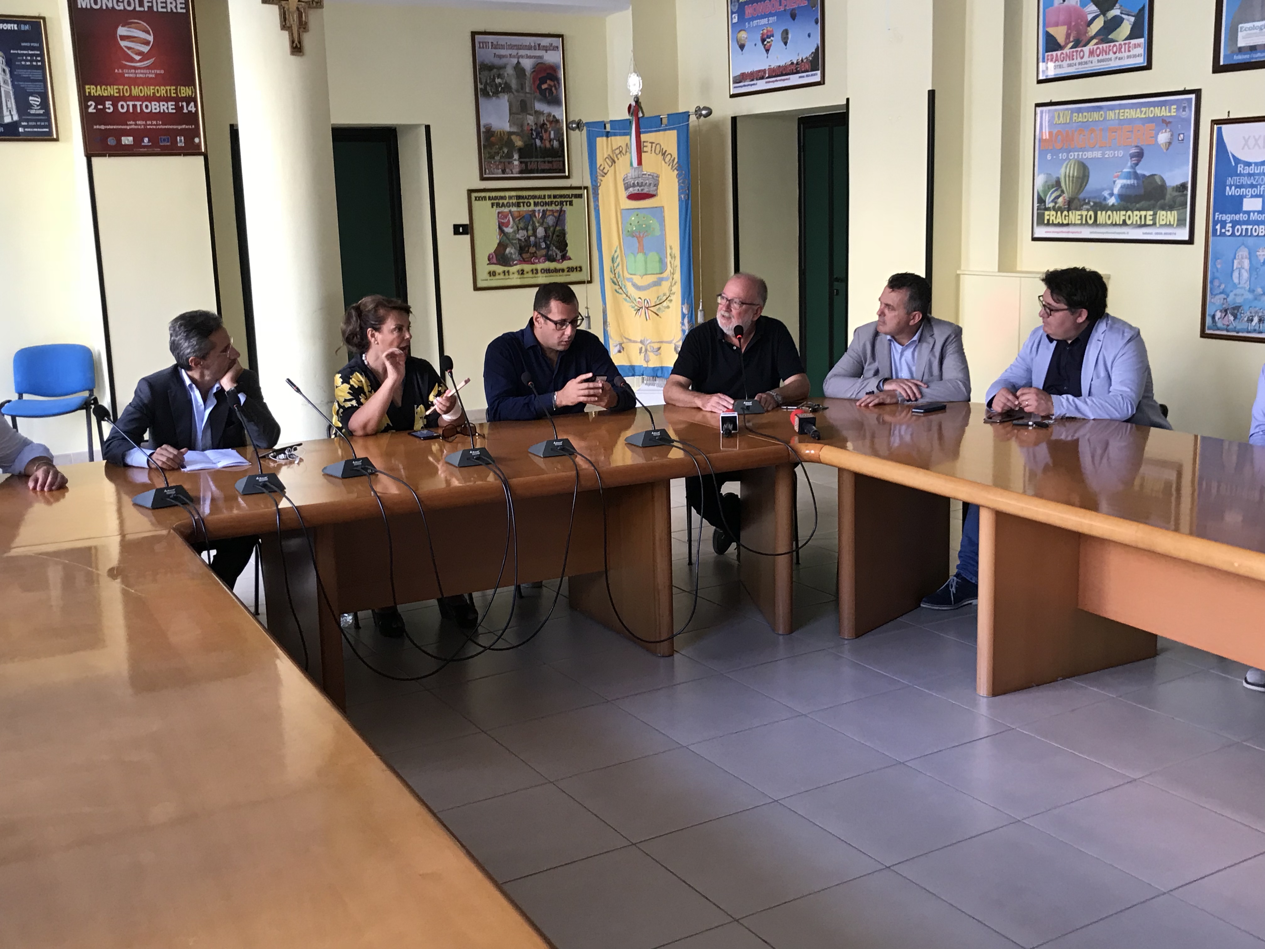 Rifiuti nel Sannio, Forza Italia: “Vicino ai sindaci”