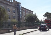 Benevento| Incendio scuola Bosco Lucarelli, le mamme: la scuola non è sicura
